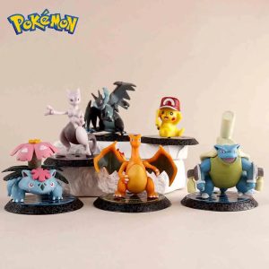 Pokémon 6-Piece Pokéball Action Figure Collectible Set